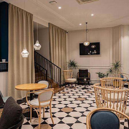Tulip Hotels - Wroclaw Patio Exterior foto