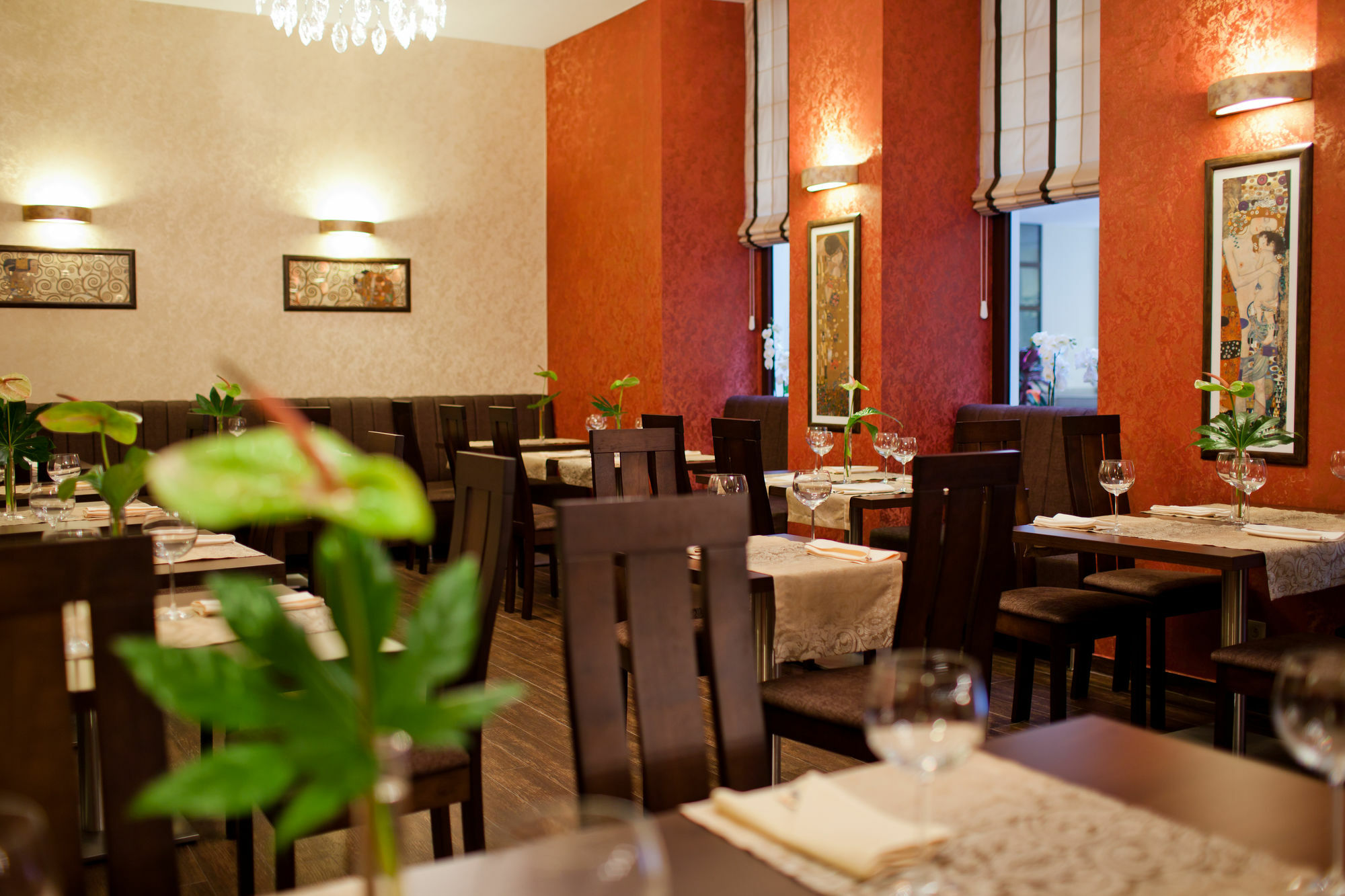 Tulip Hotels - Wroclaw Patio Exterior foto